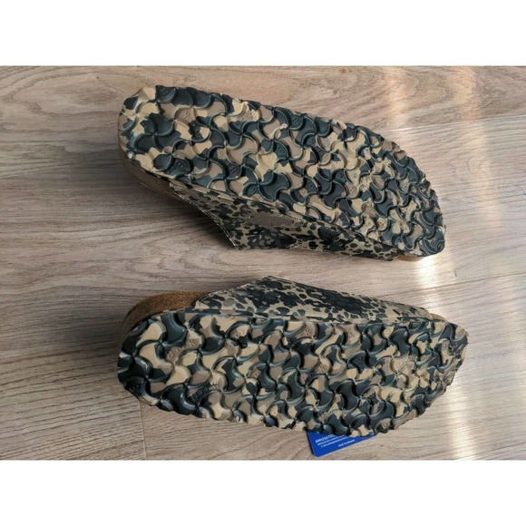 Birkenstock Arizona All Over Camo Sandals Vegan Rare - Picture 4 of 12